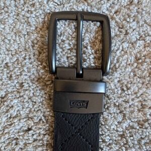 Levi's Reversible Belt Mens M Black Brown Synthetic Leather Swivel Buckle 34-36